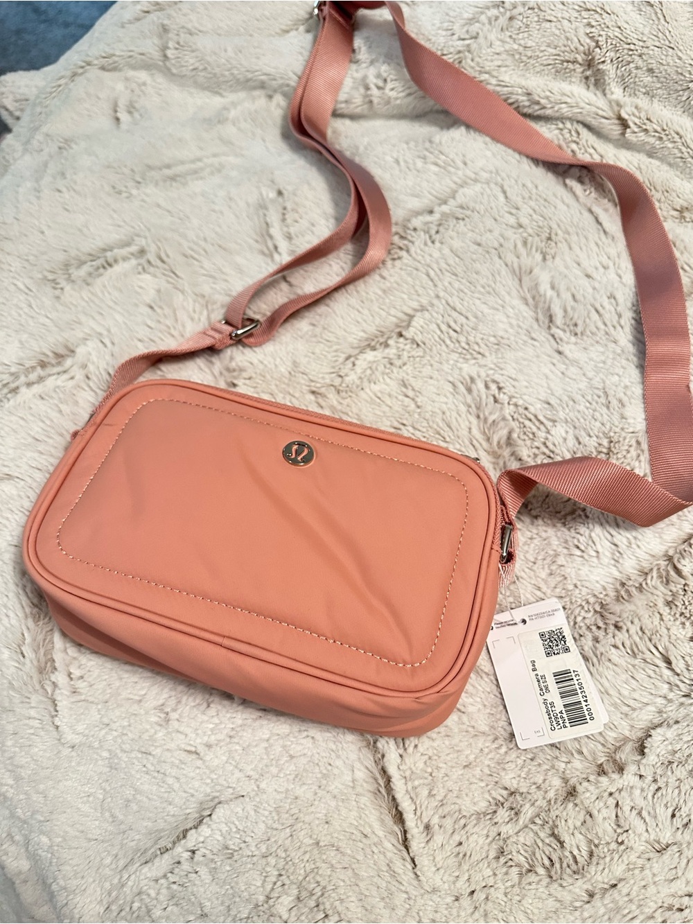 Lululemon Dusty Rose Crossbody Camera Bag 🩷